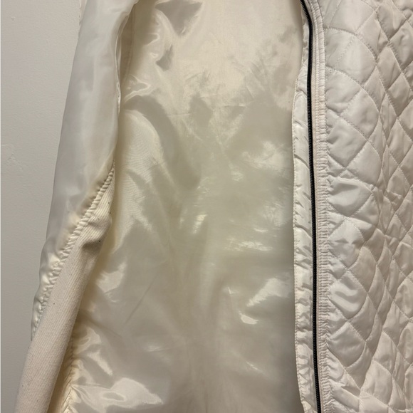 Kim Rogers Quilted Ivory Vest - Picture 4 of 5